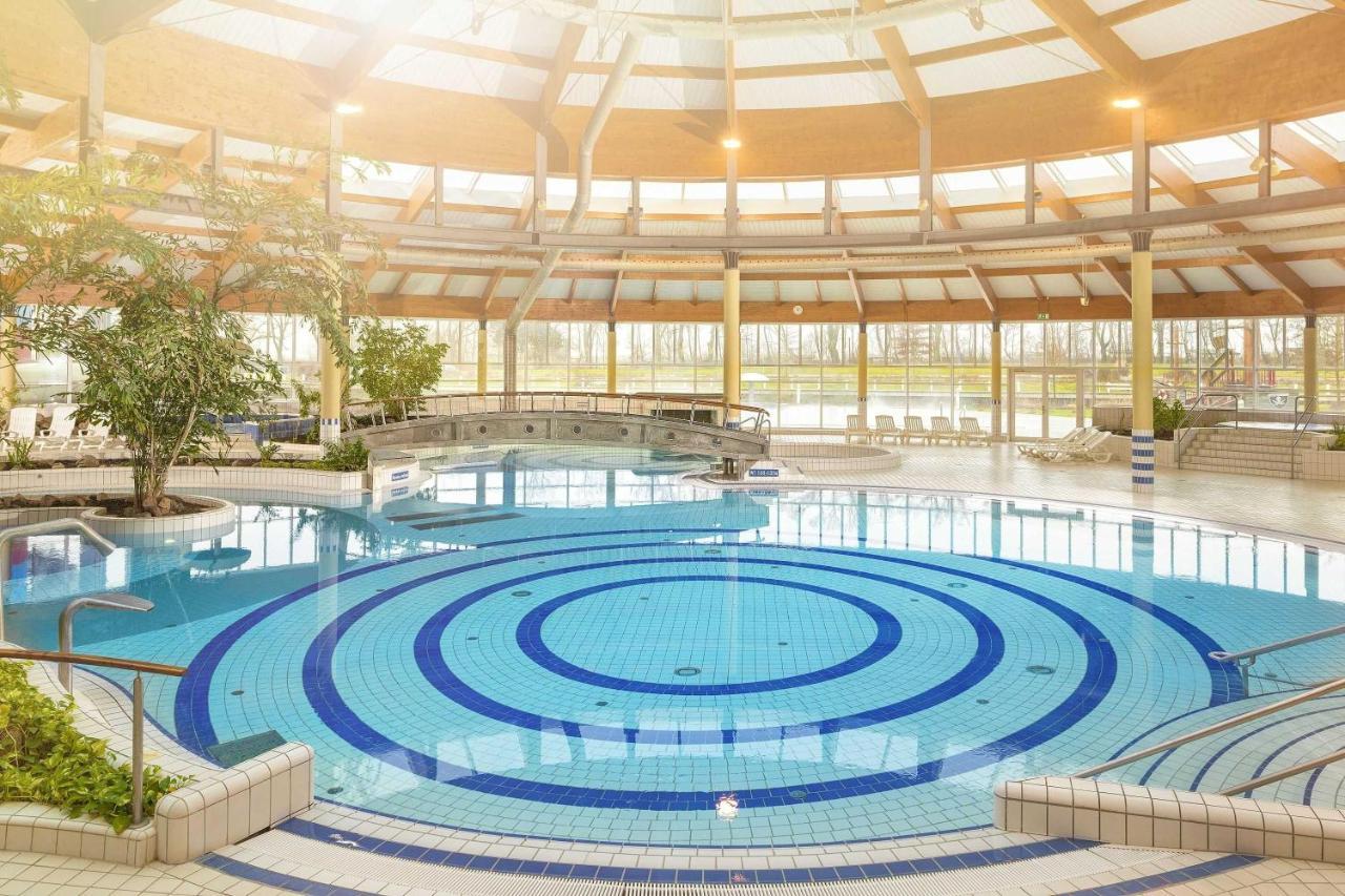 Terrasse, Gratis Nutzung Vom Ahoi Erlebnisbad Und Sauna In Sellin - Villa Karola Fewo 02 Goehren  Extérieur photo